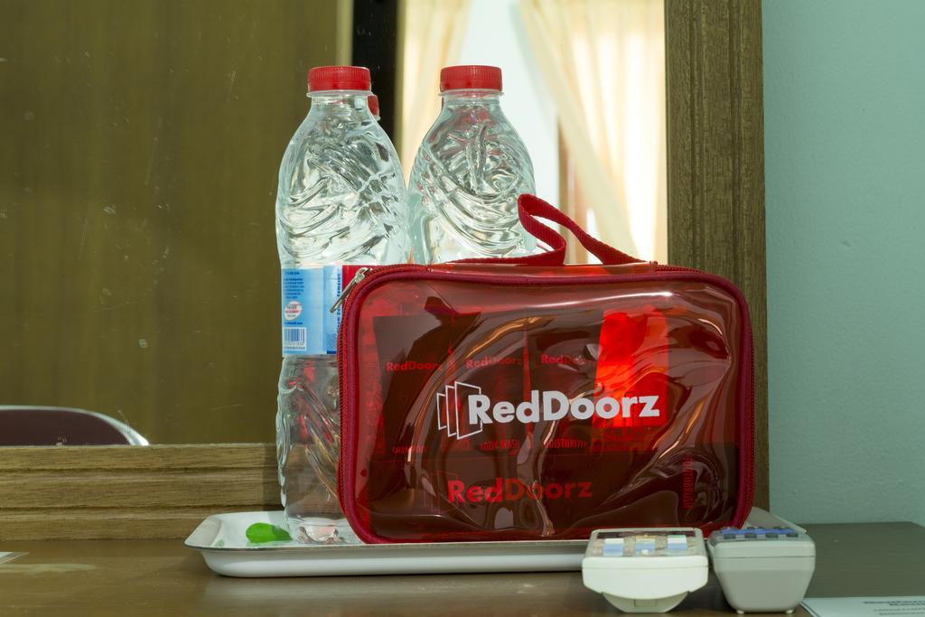 Reddoorz Near Pantai Jerman Hotel Kuta  Exterior photo